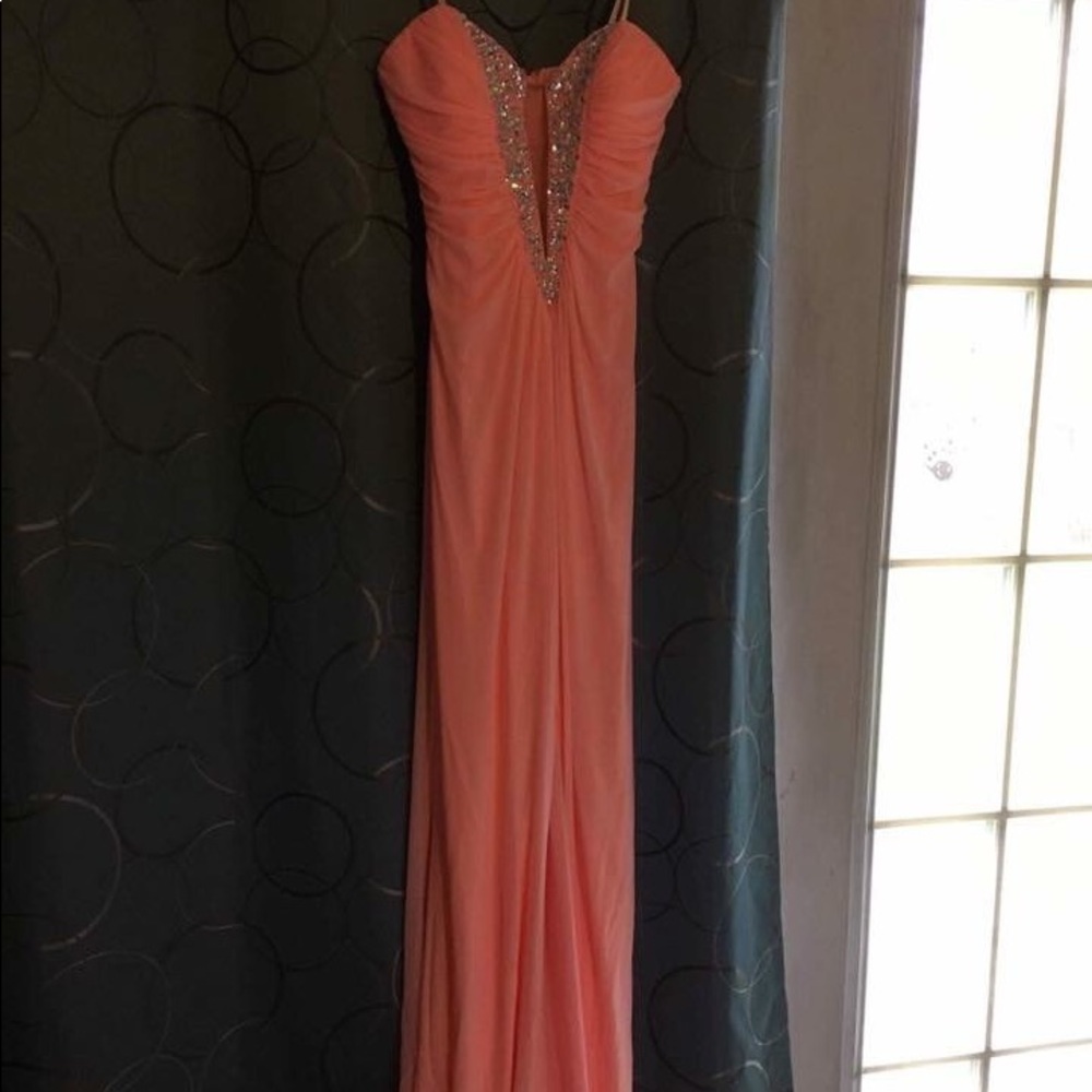 Peachy Prom dress